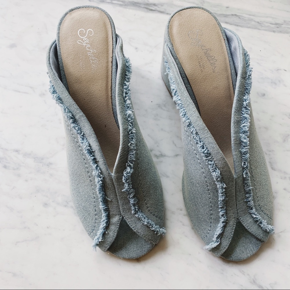 Seychelles Free People denim fringe block heels 7